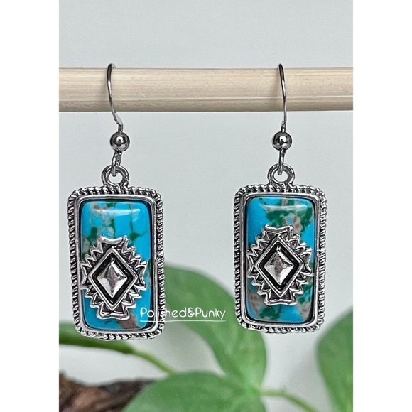 Silver Indian Earrings ~ Turquoise Earrings~ Silver Earrings in gift box - Picture 2 of 3